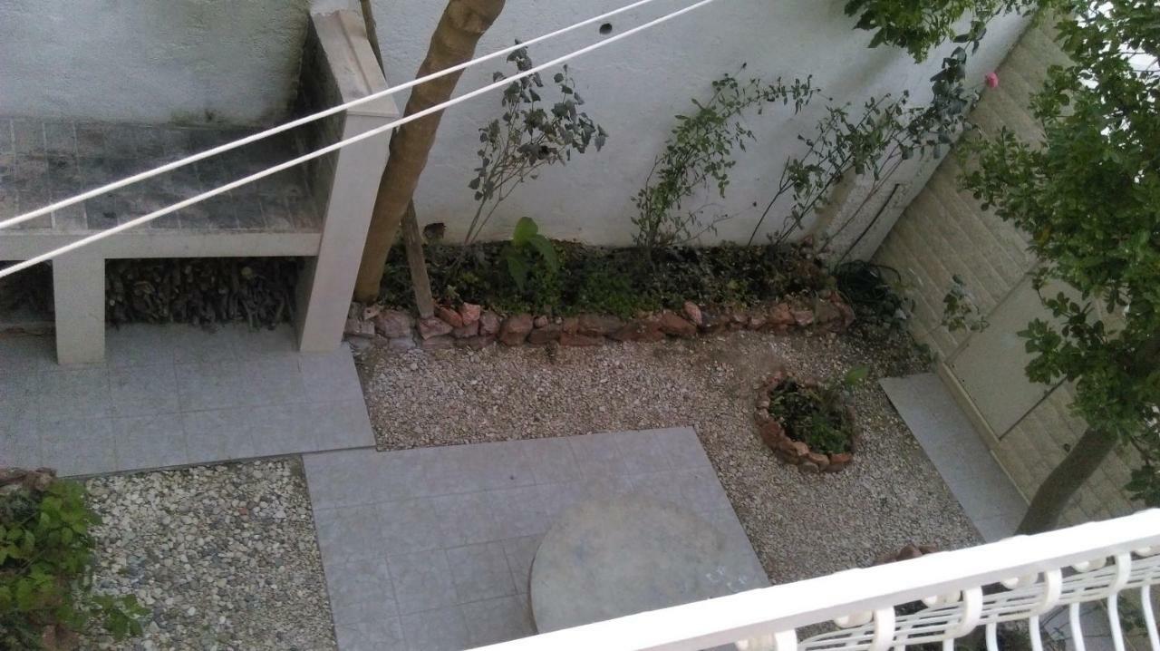 Apartman Restovic Бол Экстерьер фото